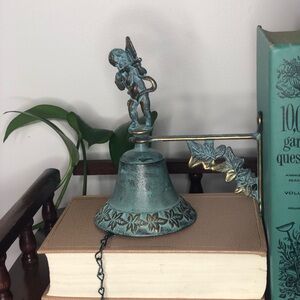 Vintage Cherub & Ivy Dinner/Garden Bell - Large Verdigris Brass Wall Mount